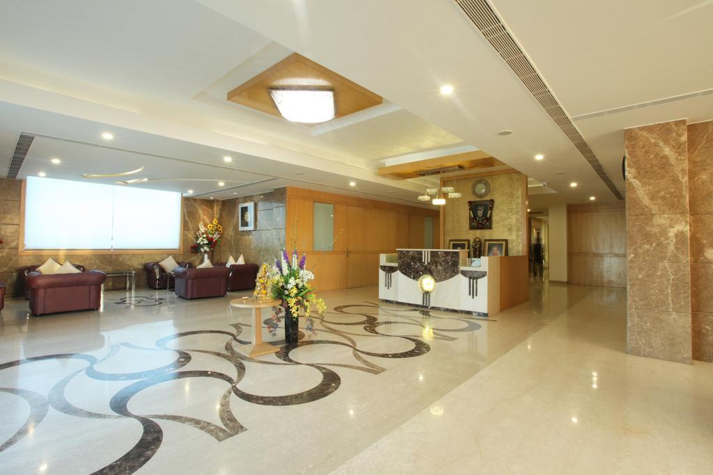 Wingston A Treehouse Hotel Goverdhan Radha Kund Luaran gambar